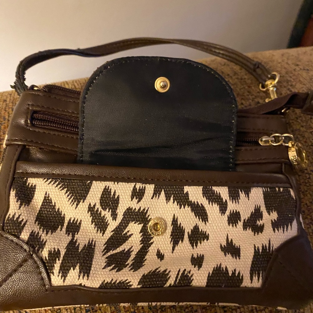 Style & co wristlet